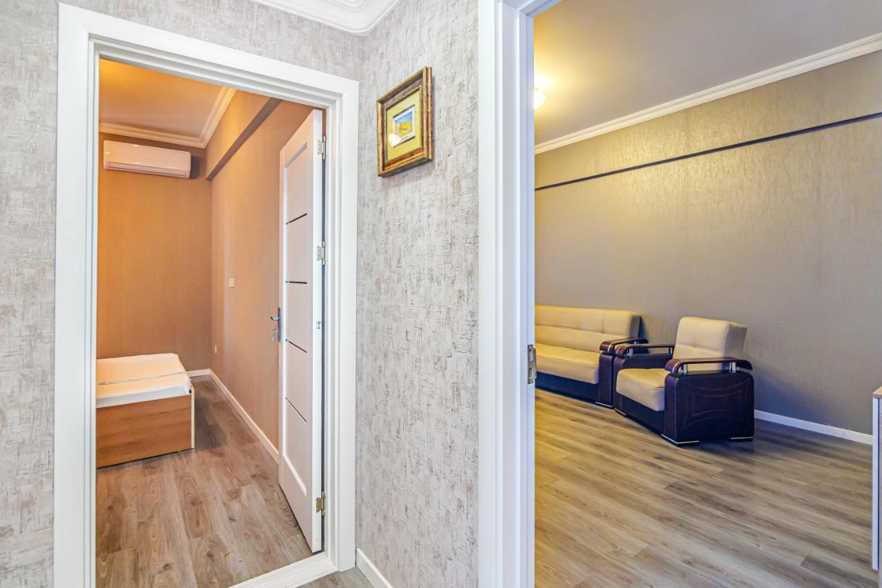 Luxury 2 Room Apartment In The Center バクー エクステリア 写真